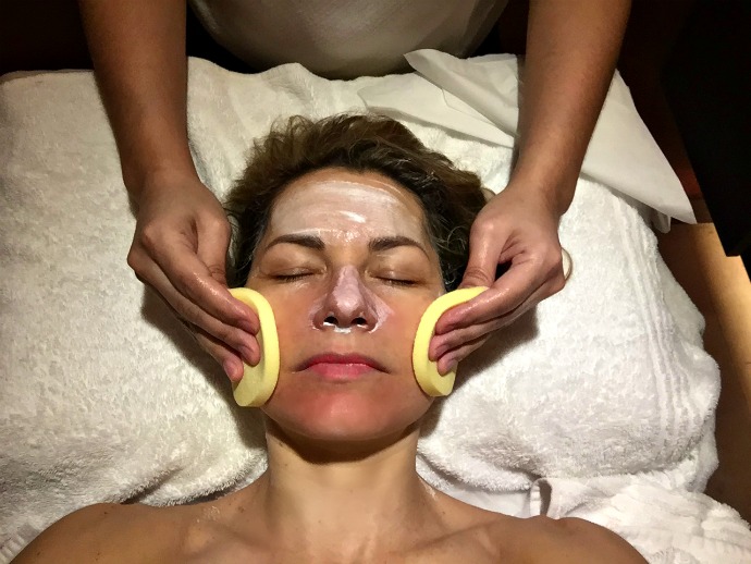 3 HOT Trends in Facial Skin Care Treatments